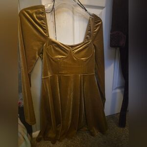 Forever 21 Velvet Long Sleeve Babydoll Dress